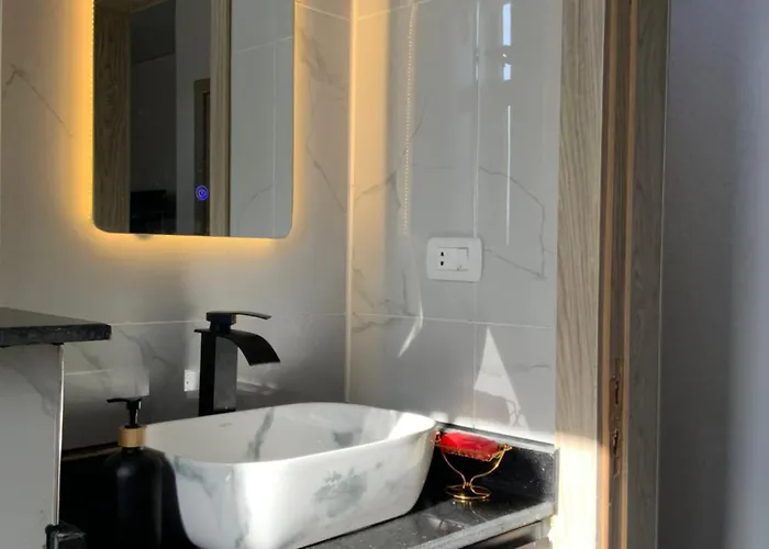 Luxury Furnished, Panoramic Sea View With Private Terrace *